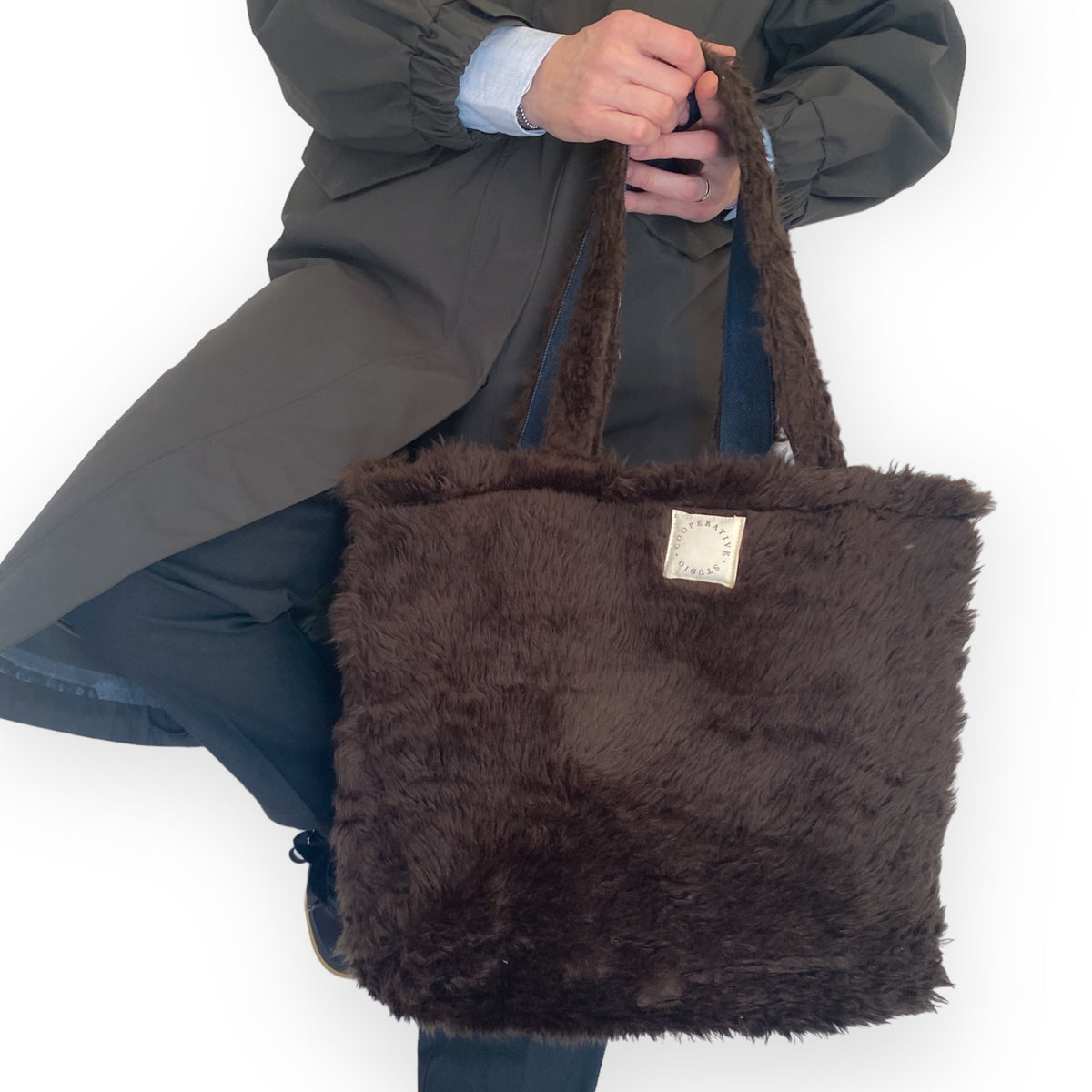 Cooperative Studio Bags — Winter Tote — Kahverengi